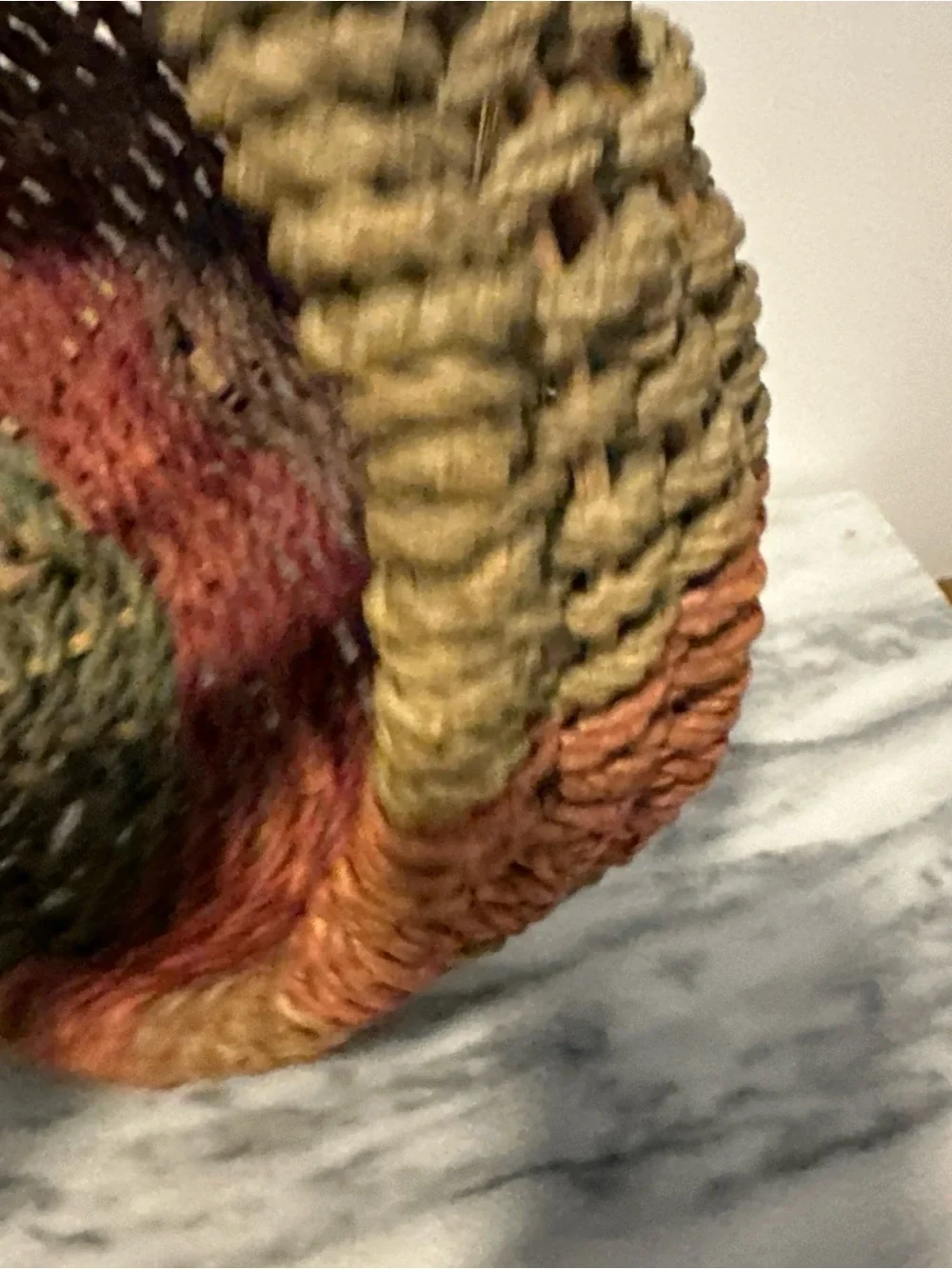 Handwoven Seagrass Basket with Handle - teal/ red Accent buttocks design 10”D